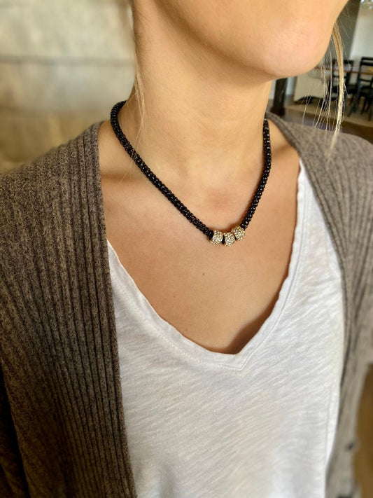 TRIPLE CHARM NECKLACE/BLACK